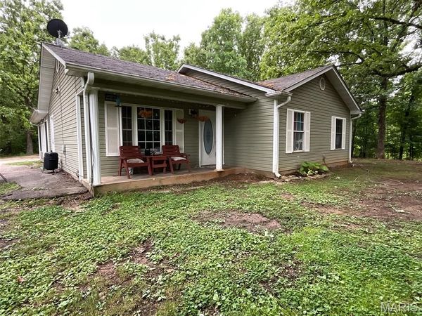 7313 Private Road 1830 , West Plains, MO 65775