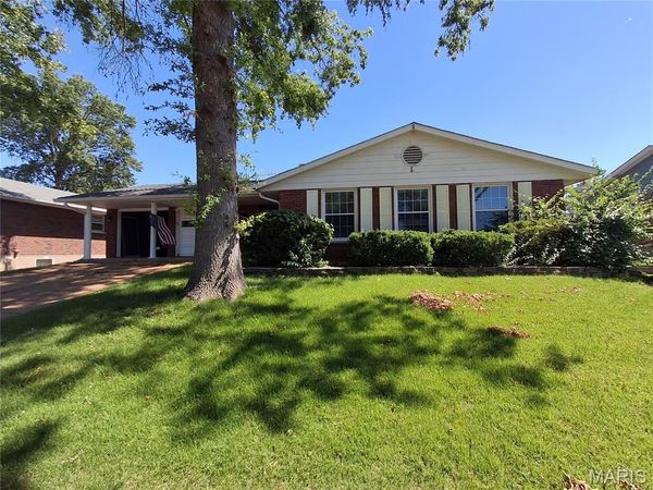 3827 Buckley Road, Unincorporated, MO 63125