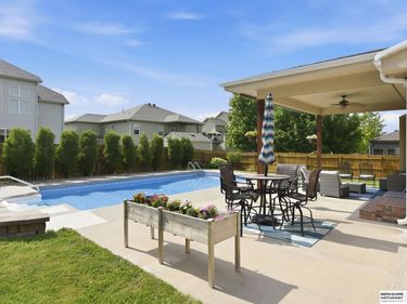 11310 S 44th Street, Bellevue, NE 68123