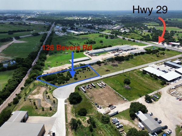 126 Bevers RD , Liberty Hill, TX 78642