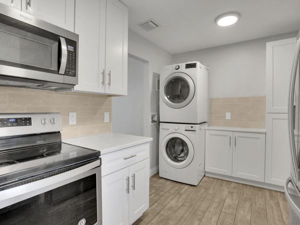 2227 NE 3rd Avenue, Unit 1 & 2, Delray Beach, FL 33444