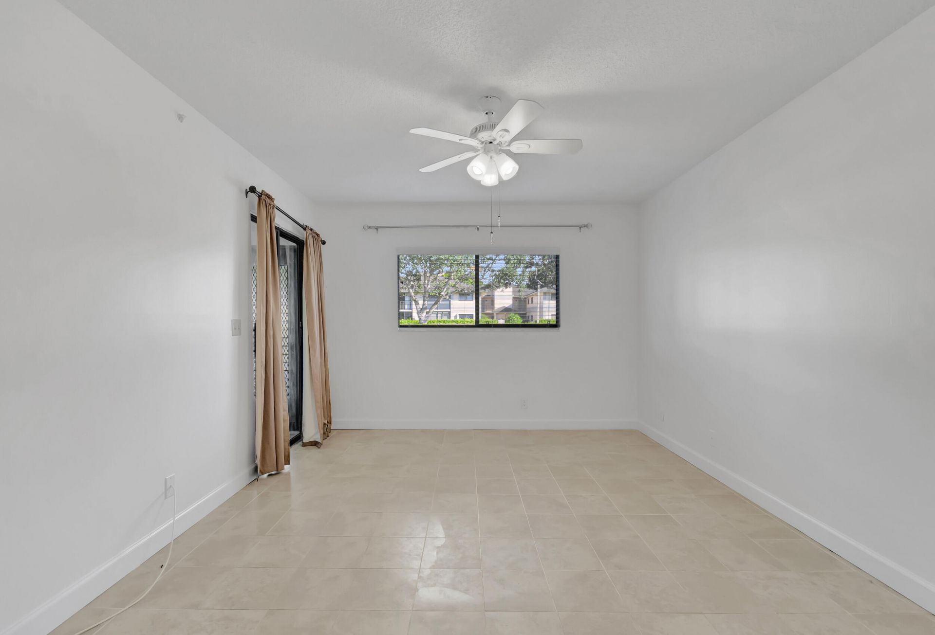 15364 Lakes Of Delray Boulevard, Unit 45, Delray Beach, FL 33484 Photo