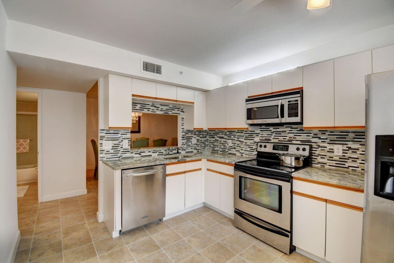 15364 Lakes Of Delray Boulevard, Unit 45, Delray Beach, FL 33484 Photo