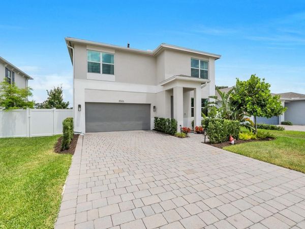 4506 Catalina Way, Greenacres, FL 33463