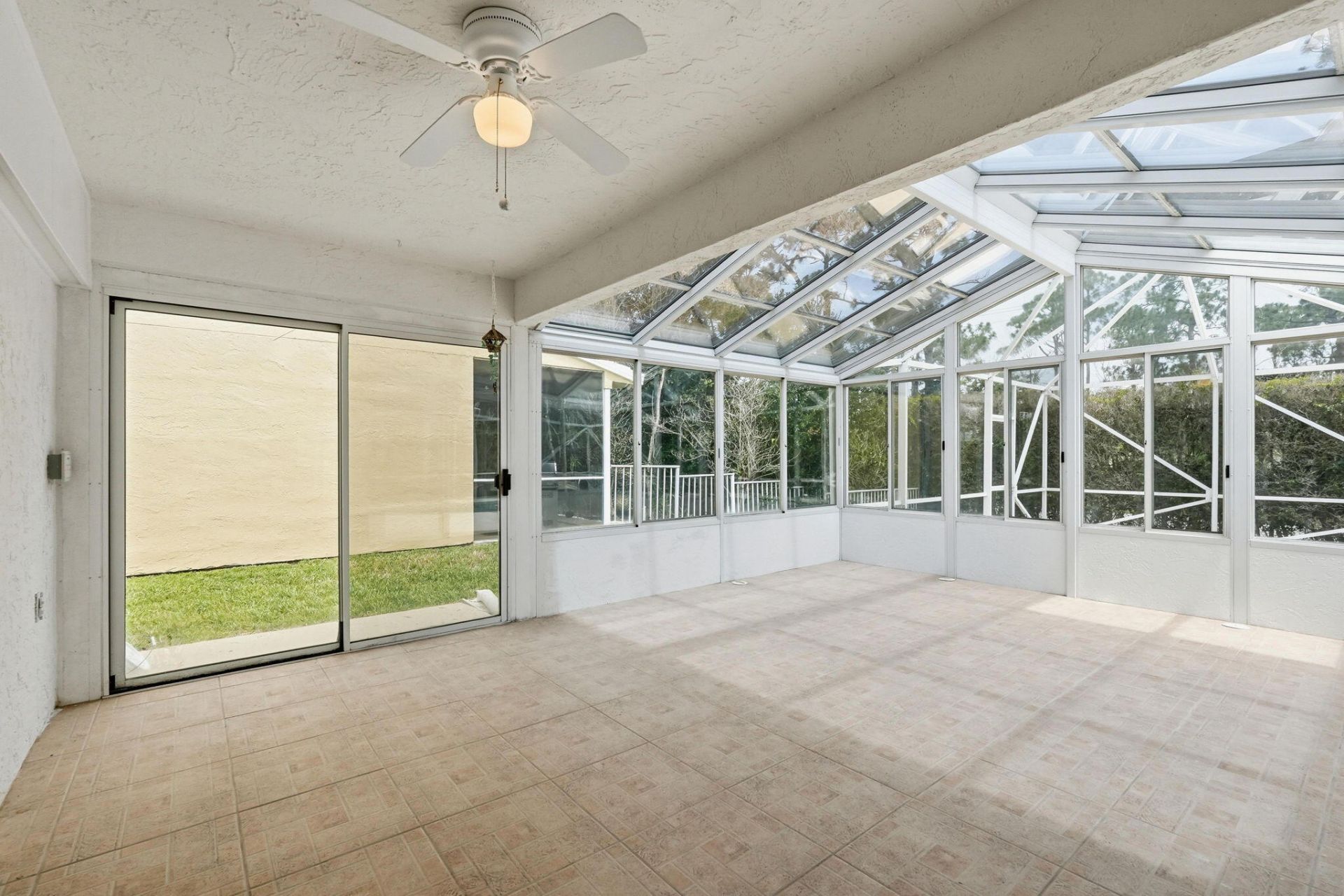 9205 SE Woods End Place, Jupiter, FL 33469 Photo