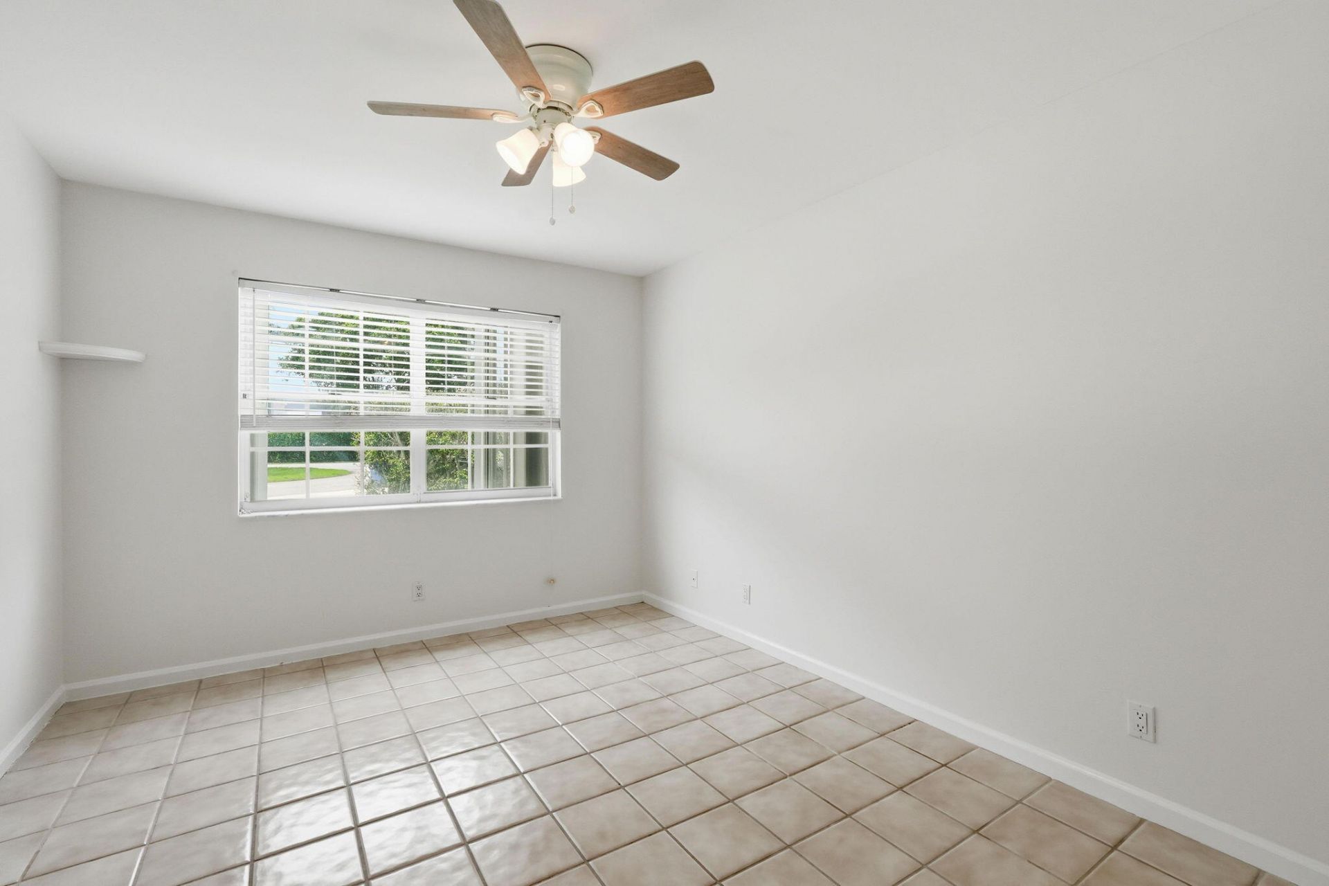 9205 SE Woods End Place, Jupiter, FL 33469 Photo