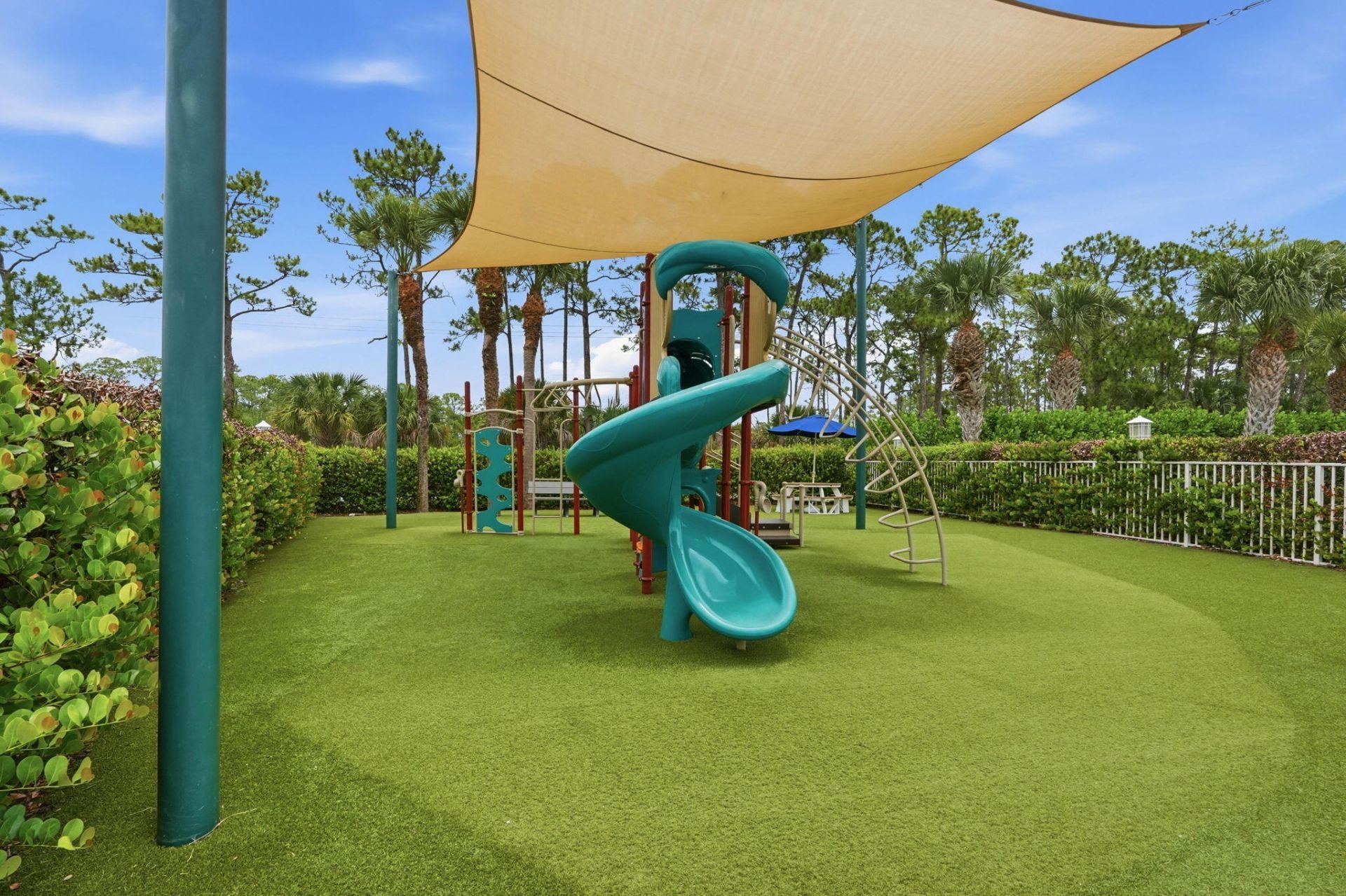 9205 SE Woods End Place, Jupiter, FL 33469 Photo