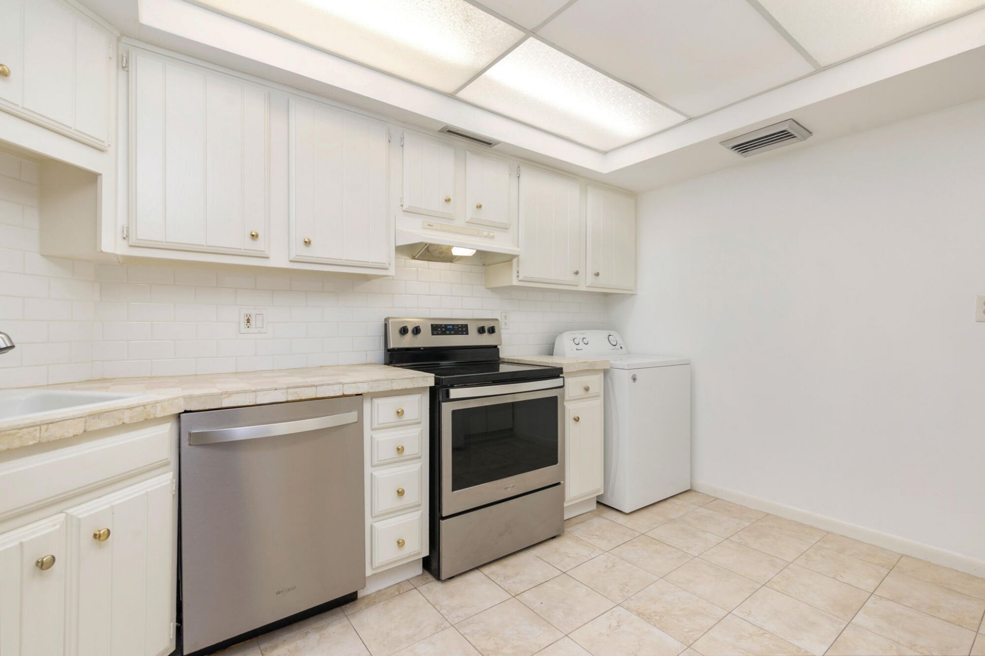 2000 Presidential Way, Unit 206, West Palm Beach, FL 33401 Photo
