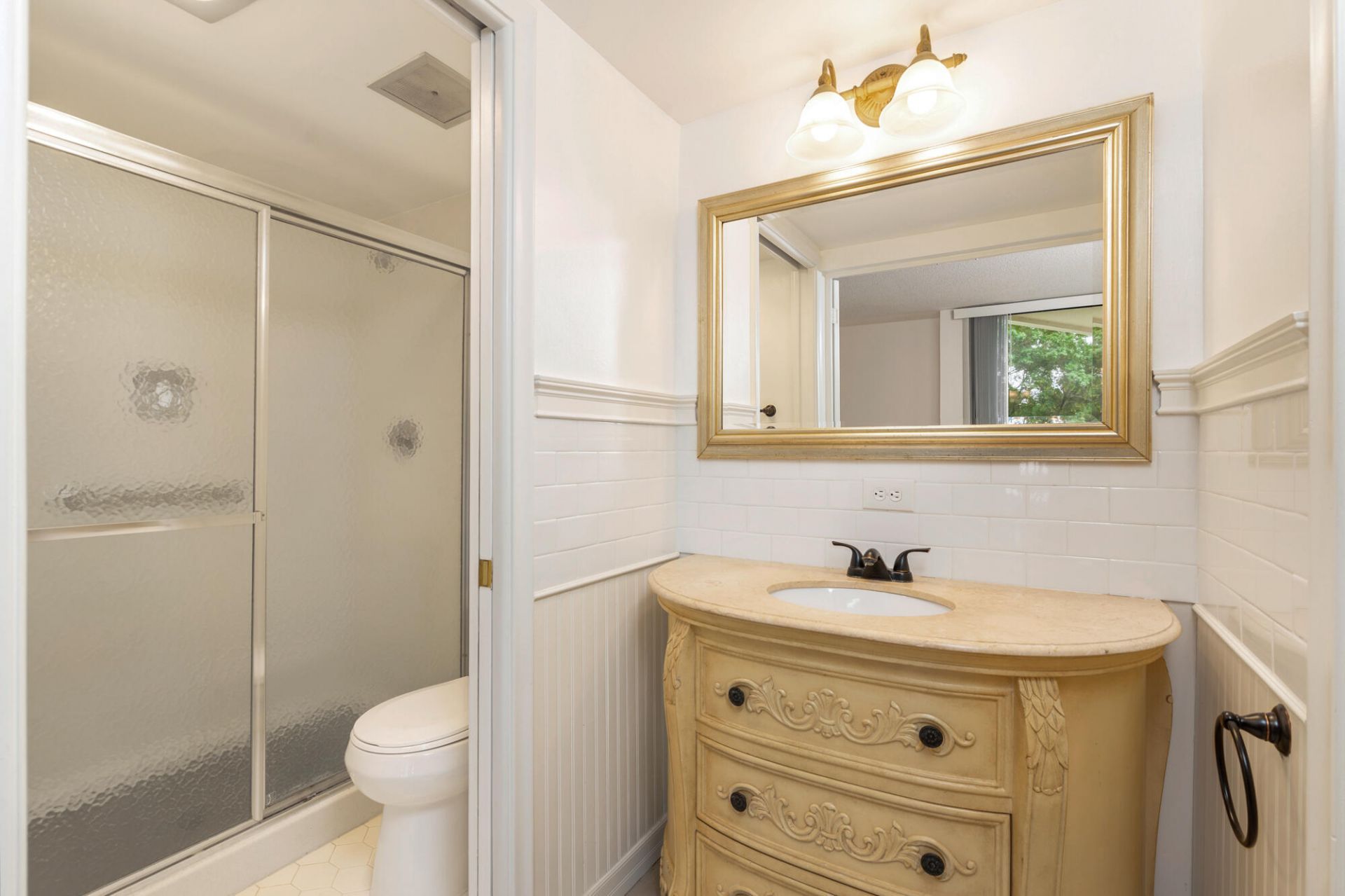 2000 Presidential Way, Unit 206, West Palm Beach, FL 33401 Photo