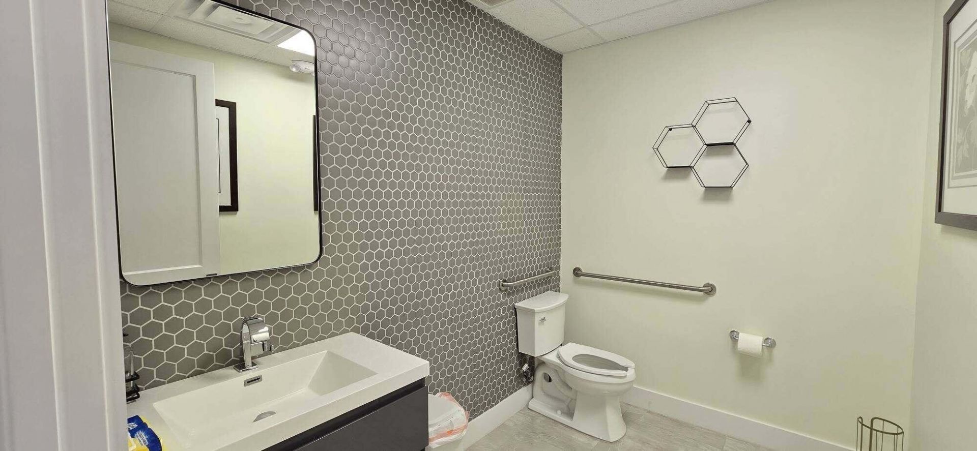 9100 Belvedere Road, Unit 201, Royal Palm Beach, FL 33411 Photo