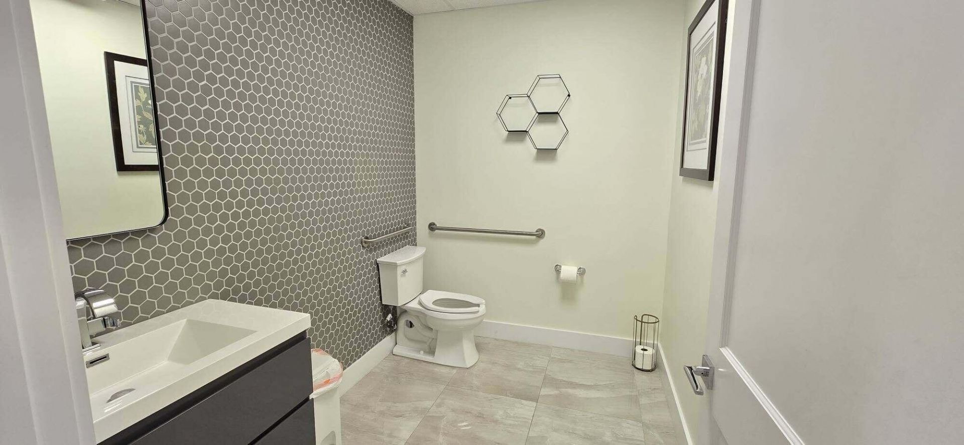 9100 Belvedere Road, Unit 201, Royal Palm Beach, FL 33411 Photo