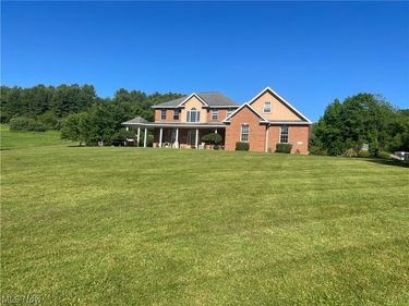4182 Roemer Drive, Dover, OH 44622