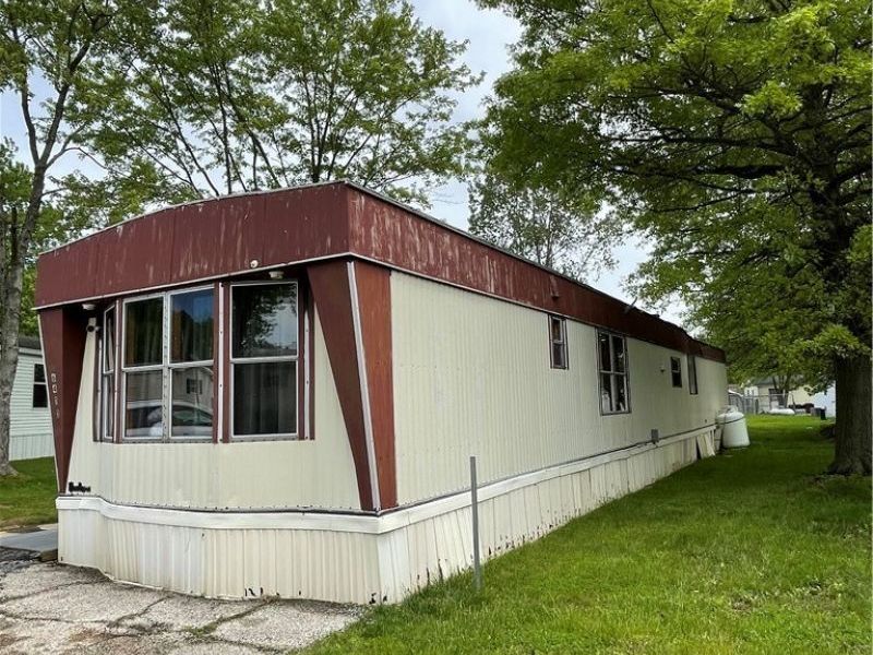 6411 Amanda Lane , Ravenna, OH 44266 Photo 2