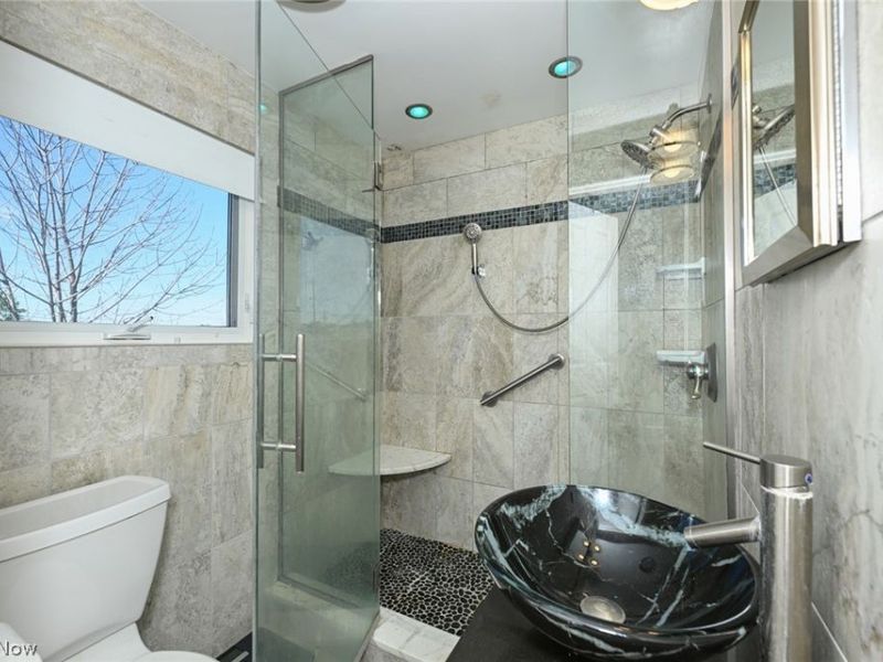 3748 E Royalton Road , Brecksville, OH 44141 Photo 17