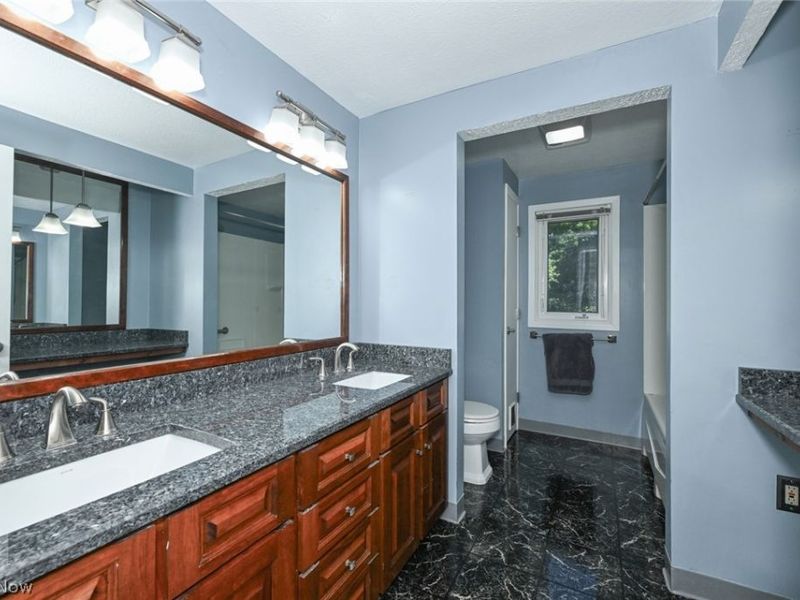 3748 E Royalton Road , Brecksville, OH 44141 Photo 24