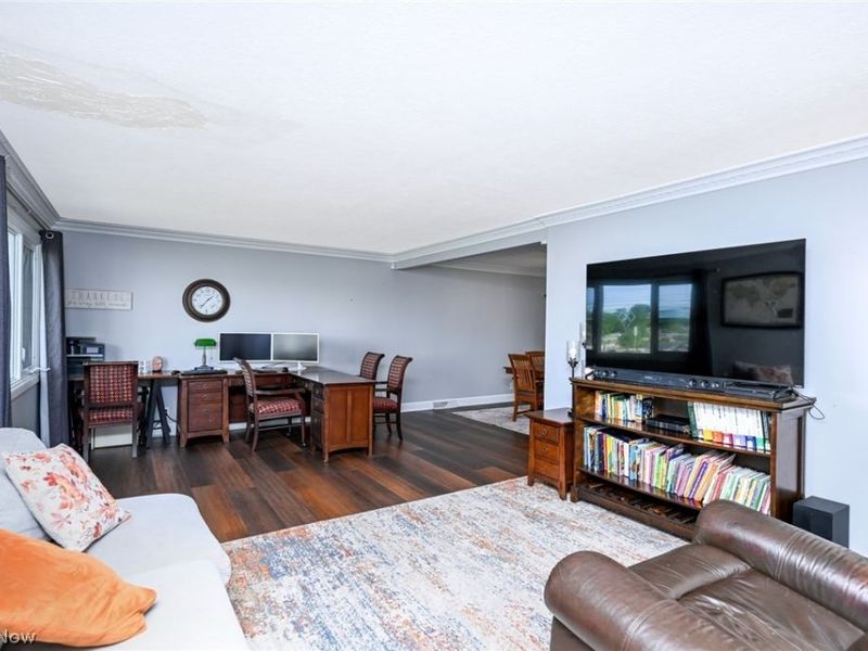3748 E Royalton Road , Brecksville, OH 44141 Photo 3