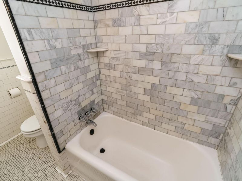 2229 Coventry Road , Unit 4, Columbus, OH 43221 Photo 19