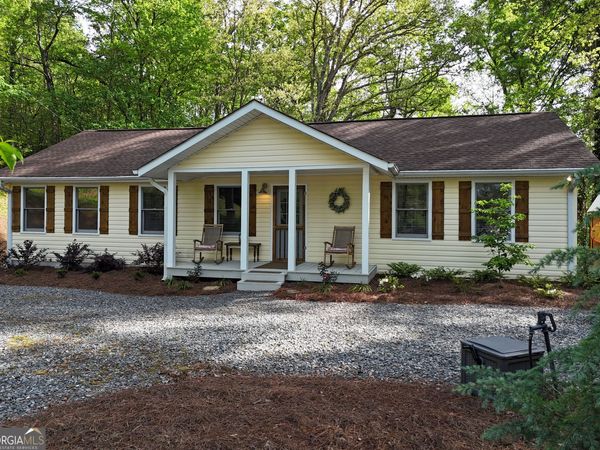 61 Bradley Street, Blue Ridge, GA 30513