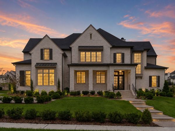 1707 Southwick Dr, Brentwood, TN 37027