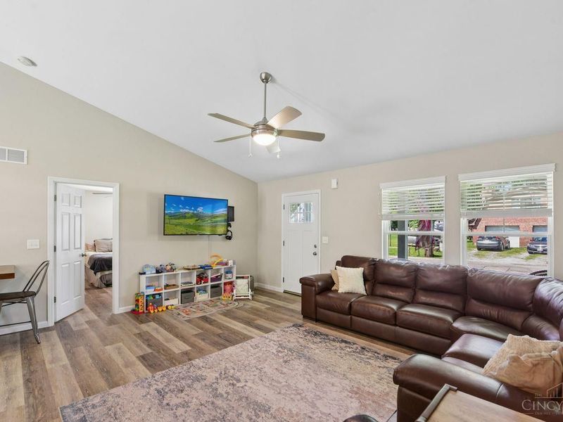 1249 Traction Road, Batavia, OH 45103 Photo 9