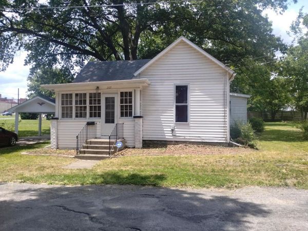 207 N 8th Street , Mt Vernon, IL 62864