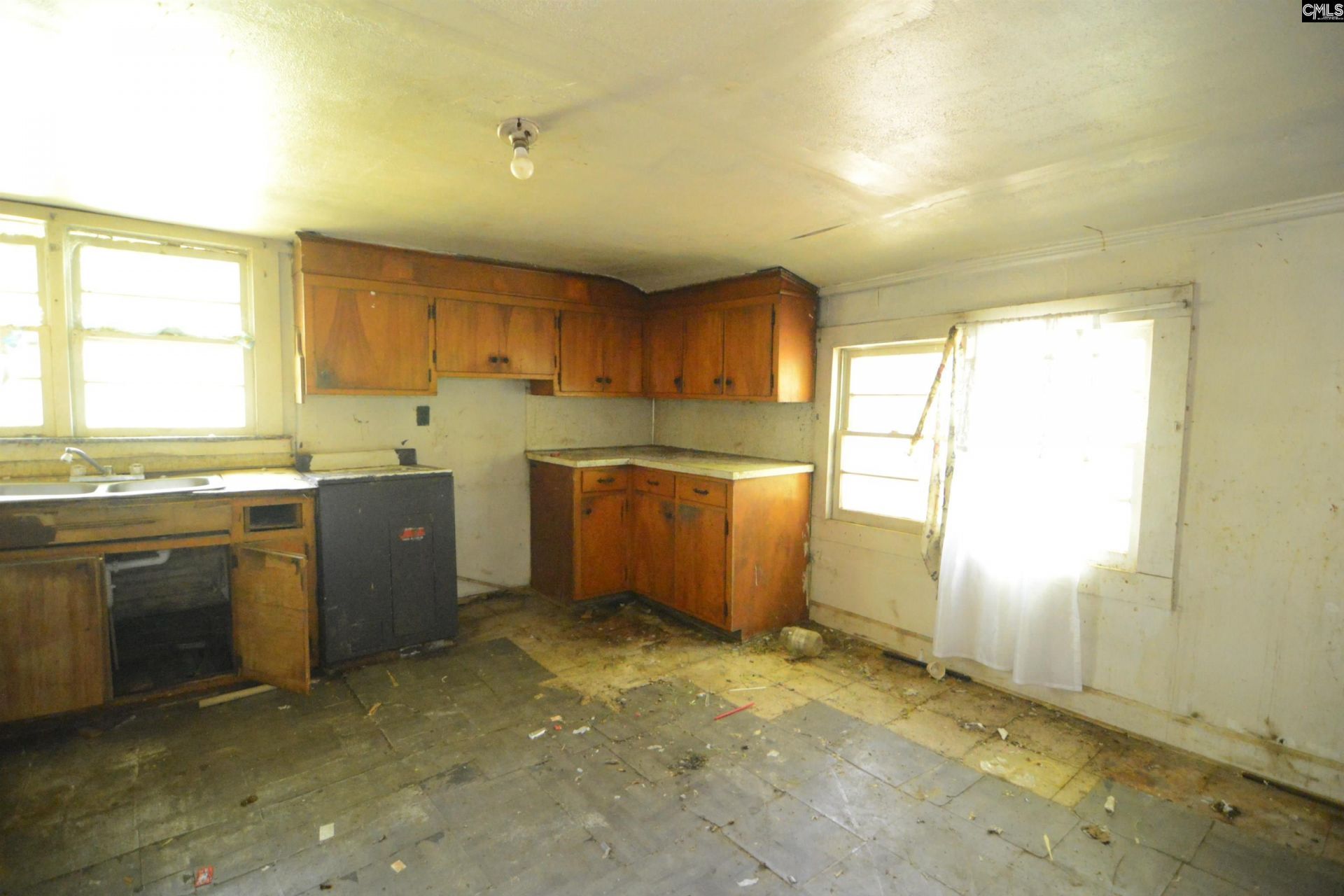 510 W Marion Street Photo 4
