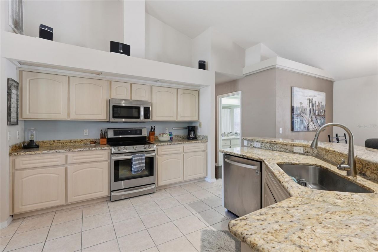1003 NW 106th Street , Gainesville, FL 32606 Photo