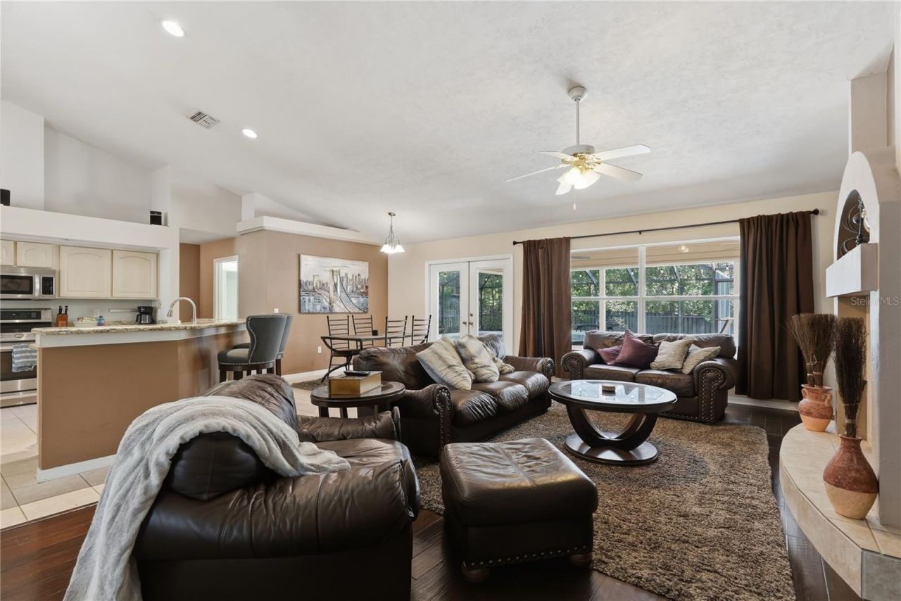 1003 NW 106th Street , Gainesville, FL 32606 Photo