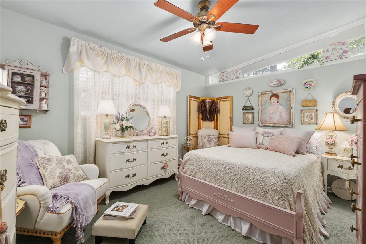1807 SW 36th Place, Gainesville, FL 32608 Photo