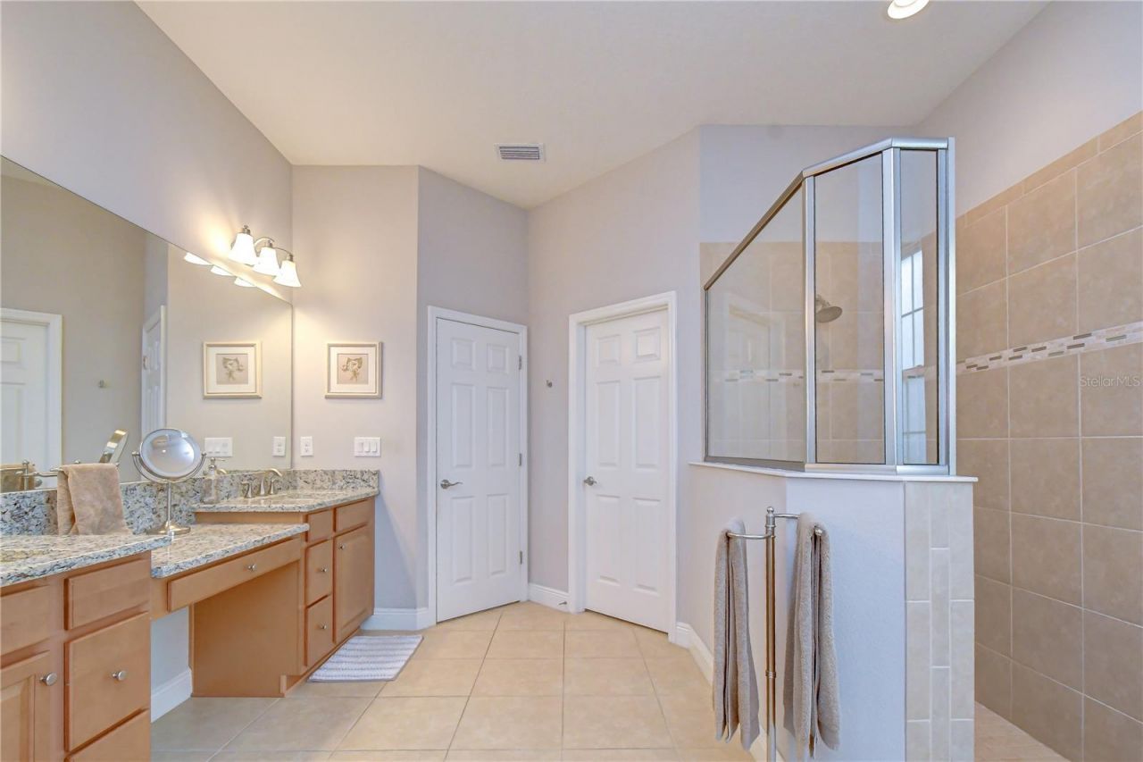6335 Knob Tree Drive, Lithia, FL 33547 Photo