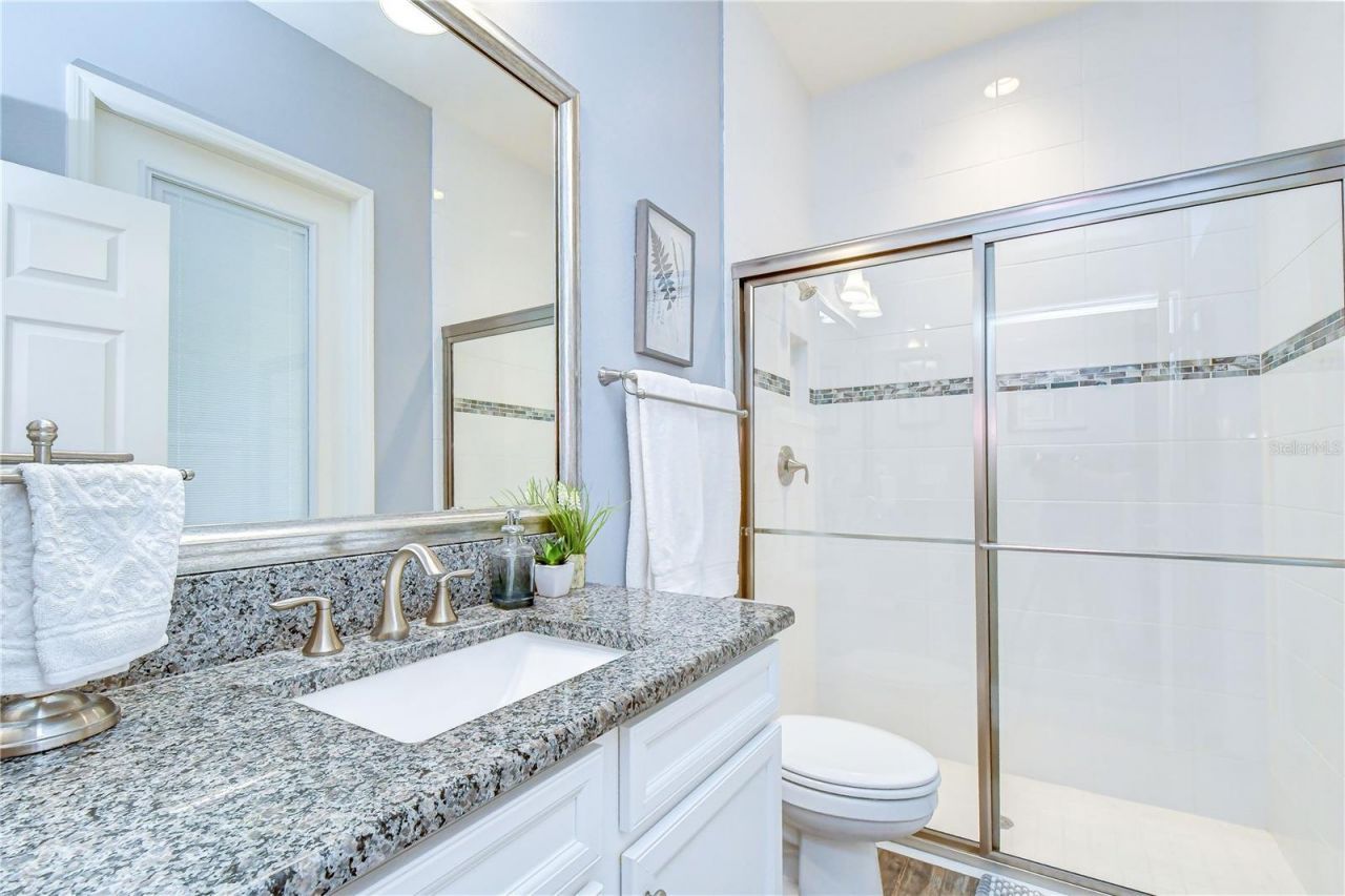 6335 Knob Tree Drive, Lithia, FL 33547 Photo