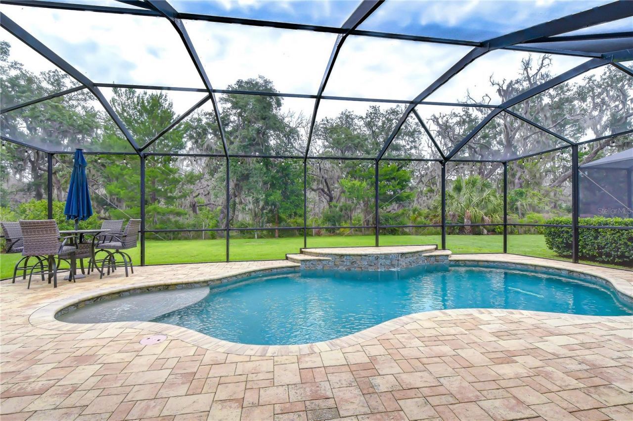 6335 Knob Tree Drive, Lithia, FL 33547 Photo