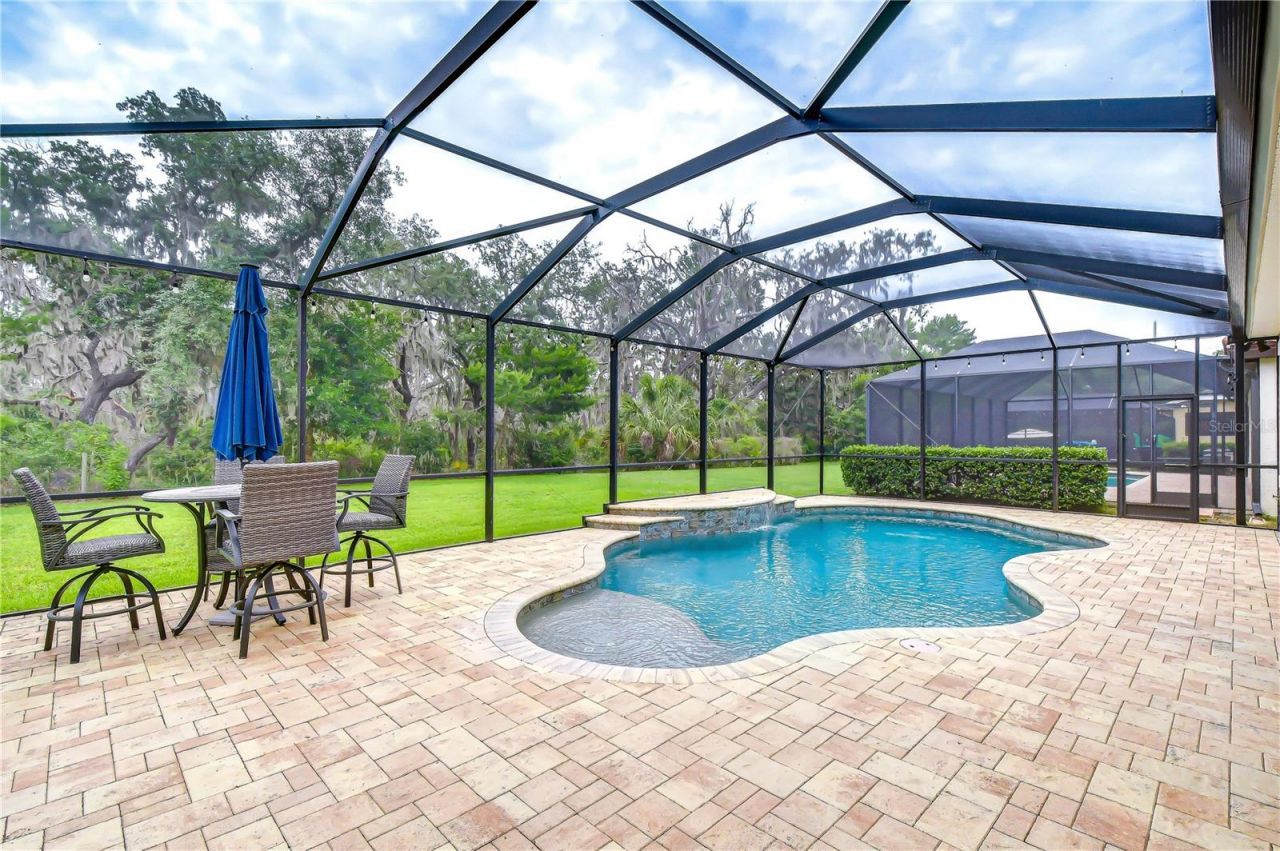6335 Knob Tree Drive, Lithia, FL 33547 Photo