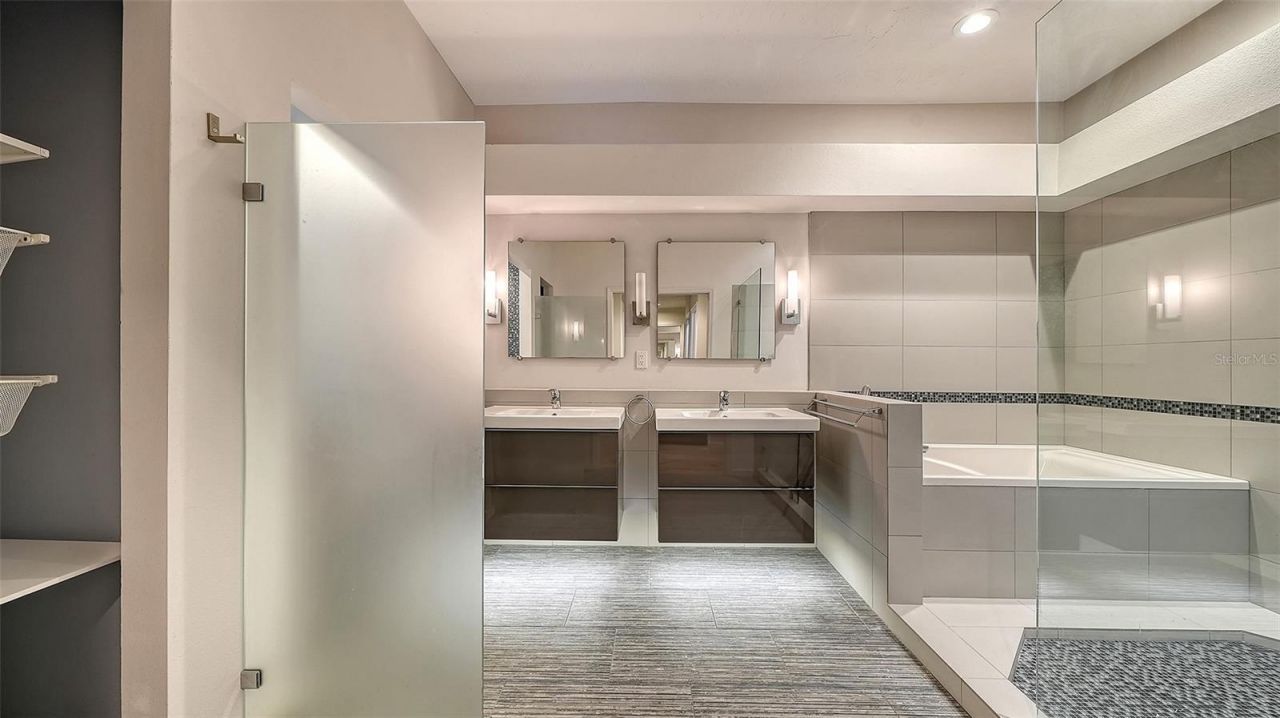 4004 Penshurst Park, Sarasota, FL 34235 Photo