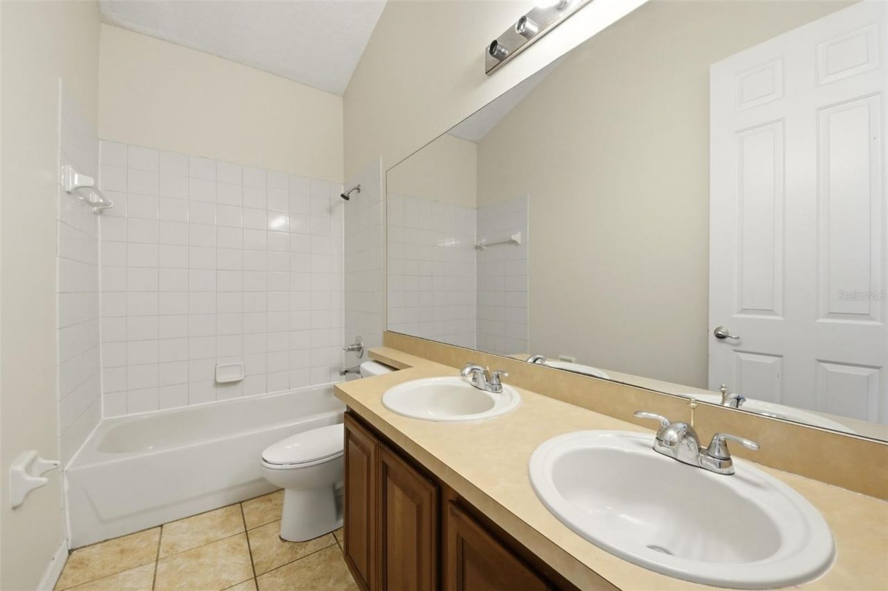 11027 Summerspring Lakes Drive , Orlando, FL 32825 Photo