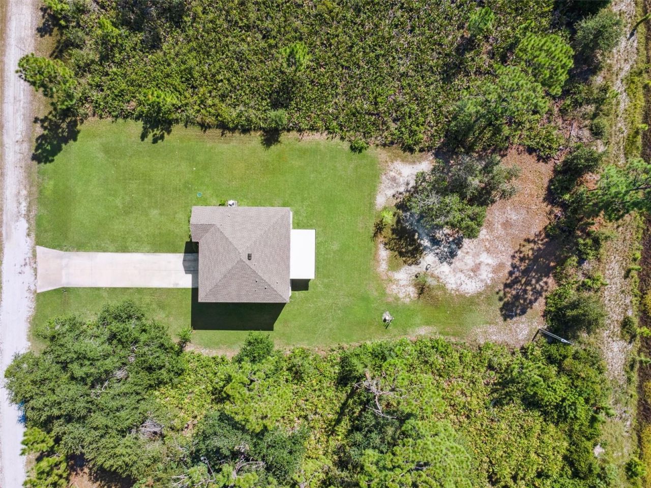 3681 Magnolia Drive , Indian Lake Estates, FL 33855 Photo