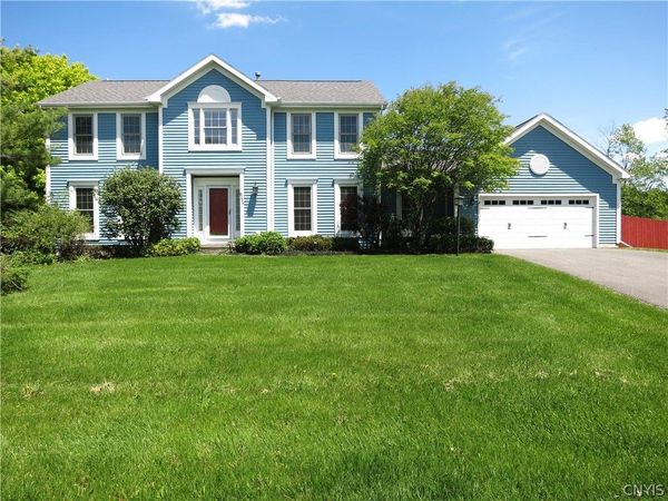 8226 Turnstone Drive, Manlius, NY 13104