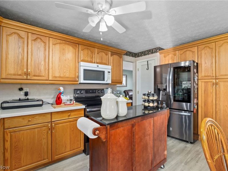20563 Holly Circle , Strongsville, OH 44149 Photo 22