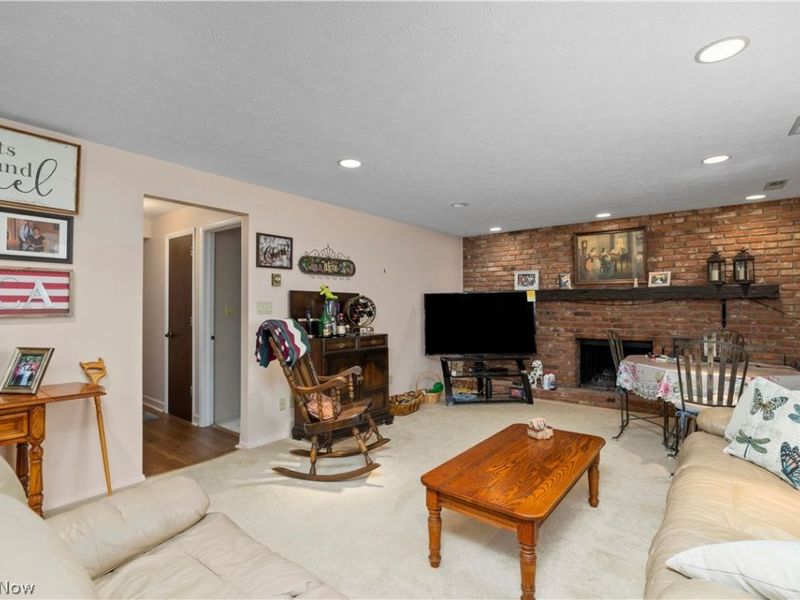 20563 Holly Circle , Strongsville, OH 44149 Photo 25