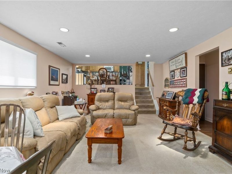 20563 Holly Circle , Strongsville, OH 44149 Photo 27