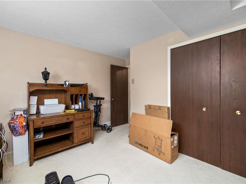 20563 Holly Circle , Strongsville, OH 44149 Photo 30