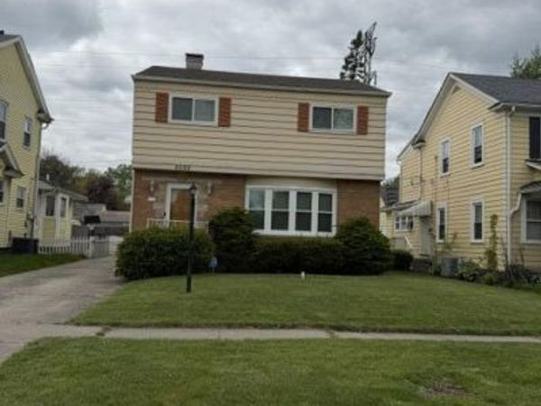 3833 Sherbrooke Road , Toledo, OH 43613