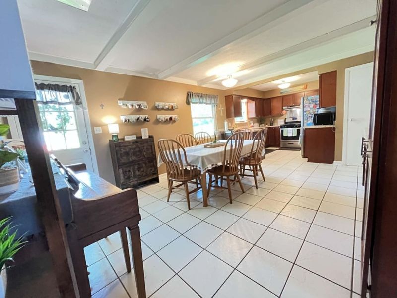 7698 Blacklick Eastern Road NW, Pickerington, OH 43147 Photo 2