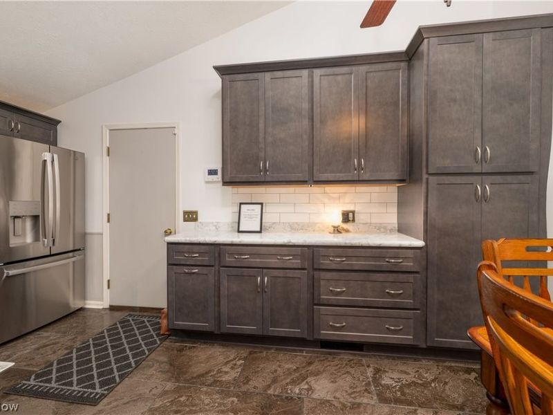 3411 Dunmore Avenue NW, Canton, OH 44708 Photo 4