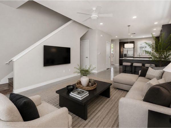 801 N Bluff DR , Unit 33, Austin, TX 78745