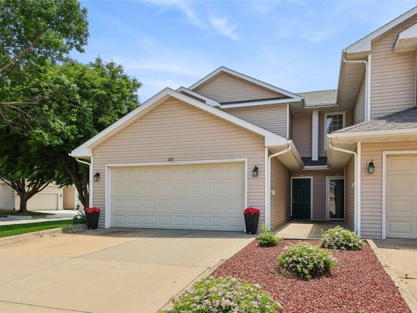 900 67th Street , Unit 301, West Des Moines, IA 50266