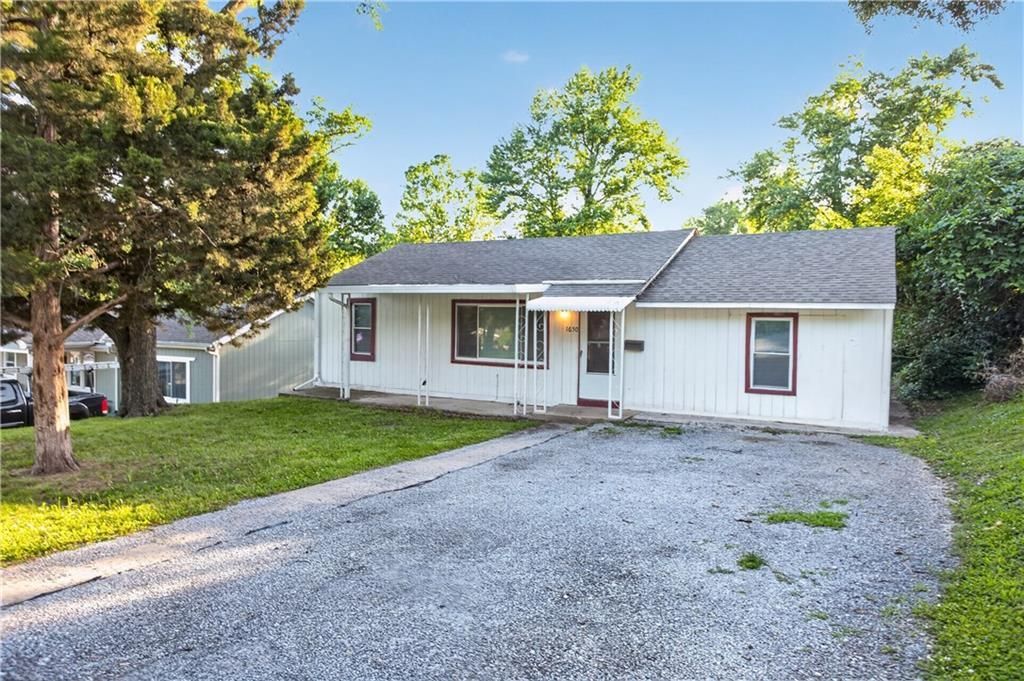 1650 N 44th Street, Kansas City, KS 66102 Main Photo