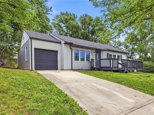 2901 S 26th Street, Kansas City, KS 66106
