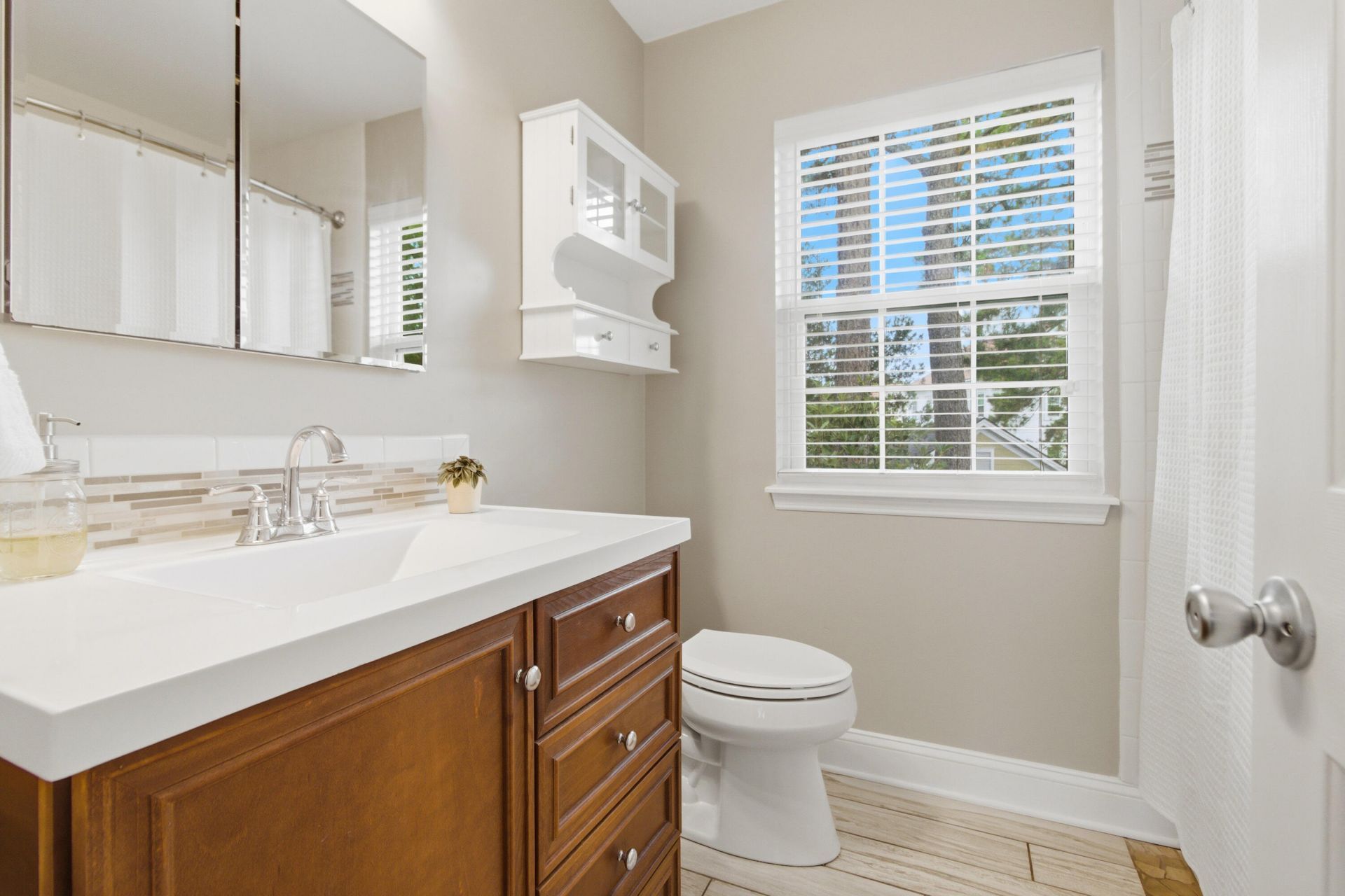 325 Jardinere Walk Photo 16