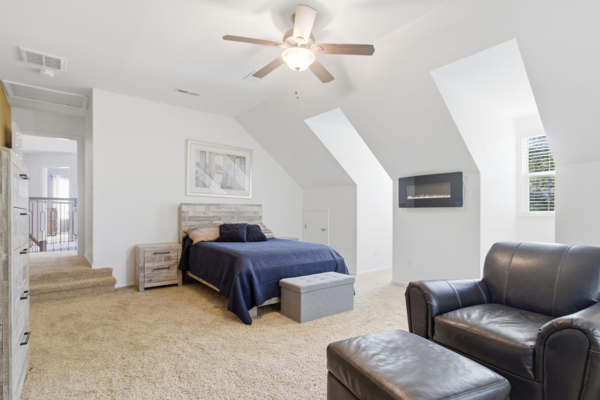 325 Jardinere Walk Photo 36
